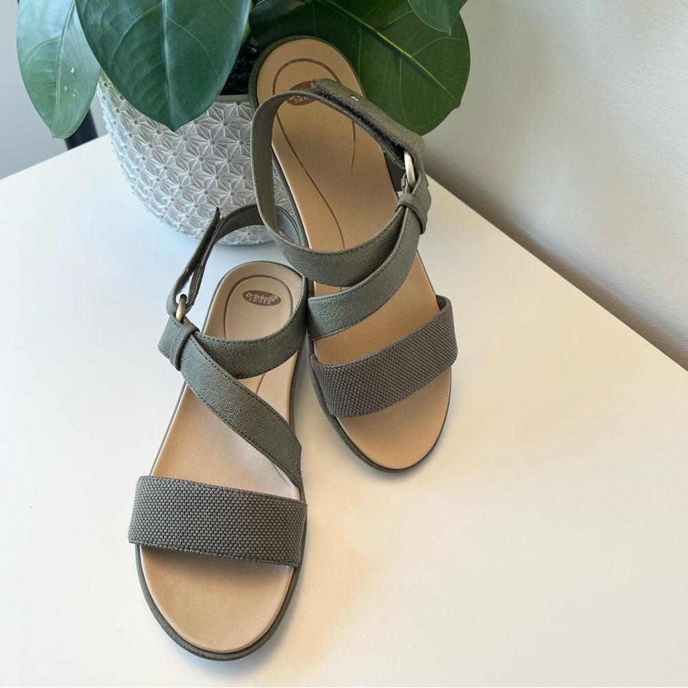 Dr. Scholl's Powers Wedge Sandal Sz 8
